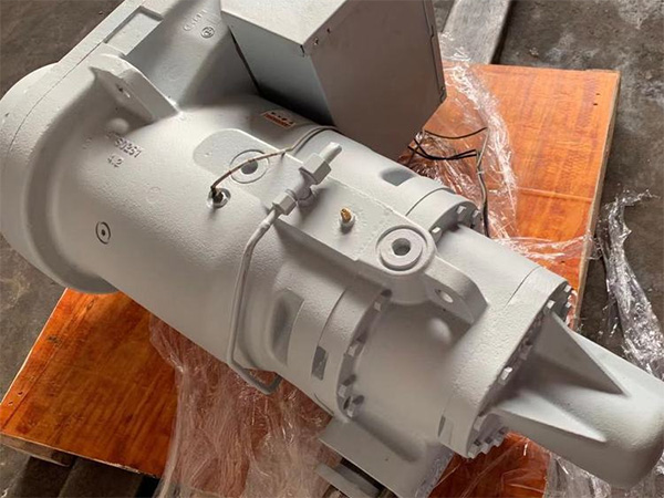 日立螺桿式壓縮機(jī)50ASCCW-Z維修