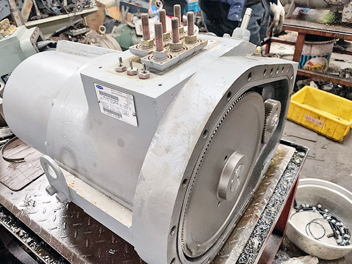 開(kāi)利壓縮機(jī)廠家維修