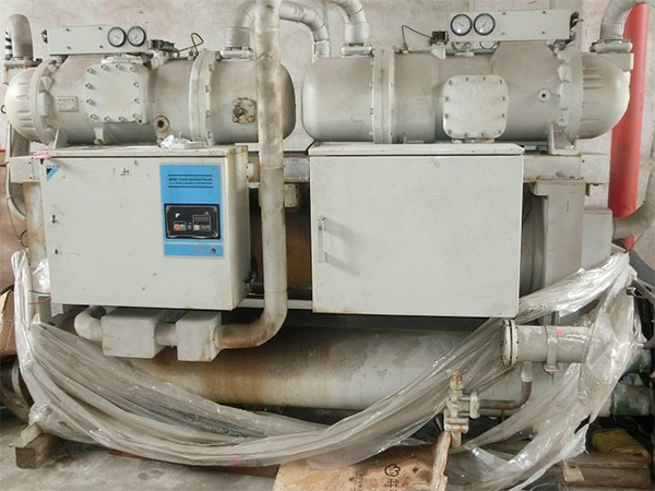 開利空調(diào)產(chǎn)品螺桿式水冷機組