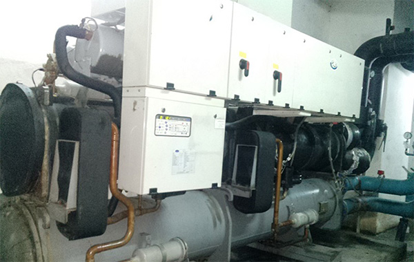 空調(diào)螺桿機維修的幾點注意事項